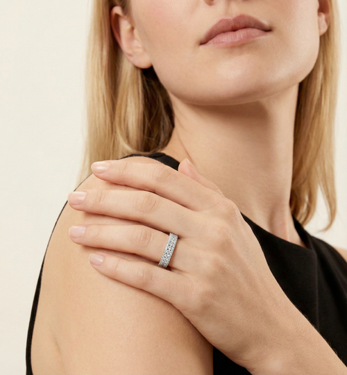 Charis Kalliste Aurelia Moissanite Pavé Ring