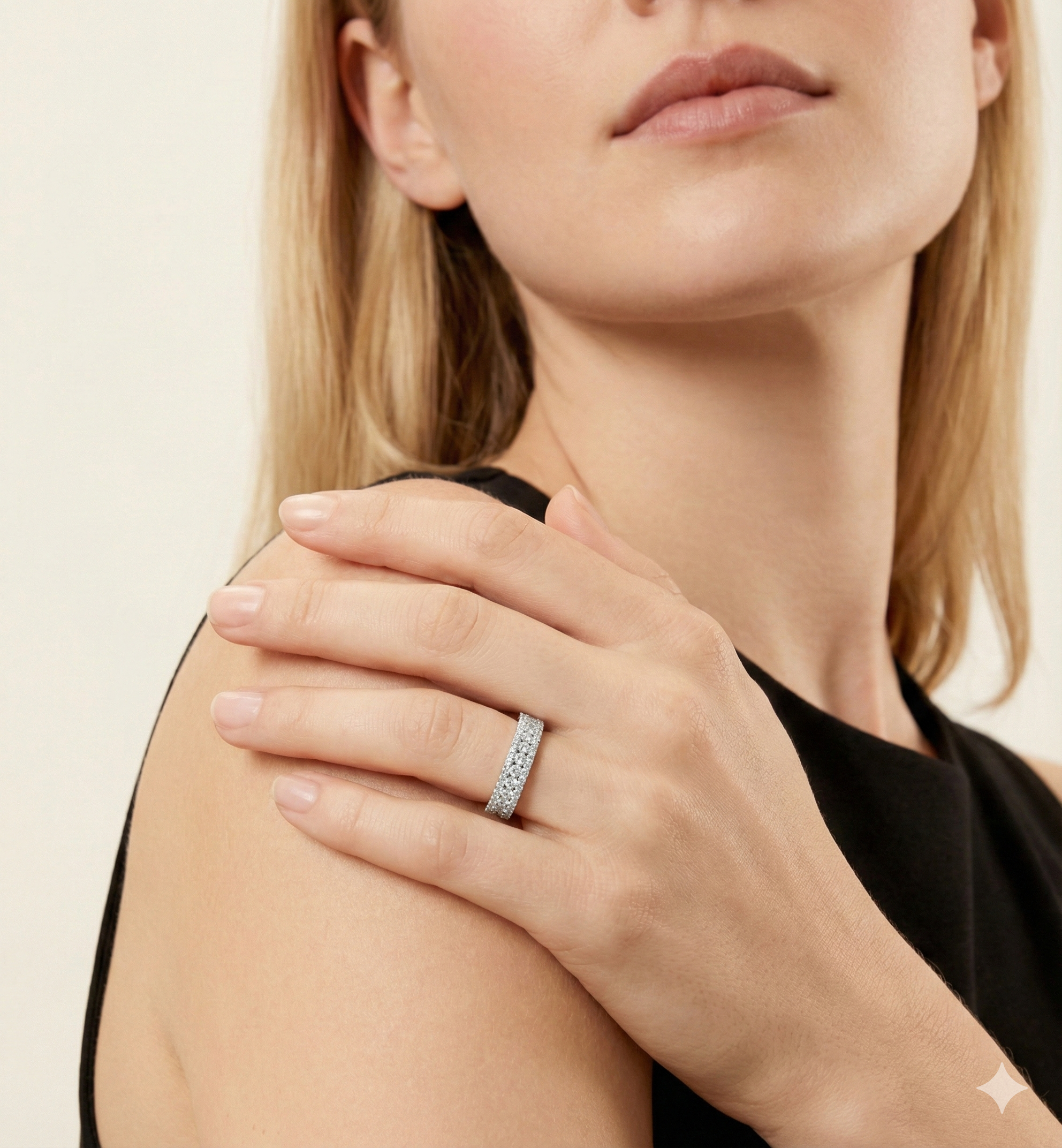 Charis Kalliste Aurelia Moissanite Pavé Ring